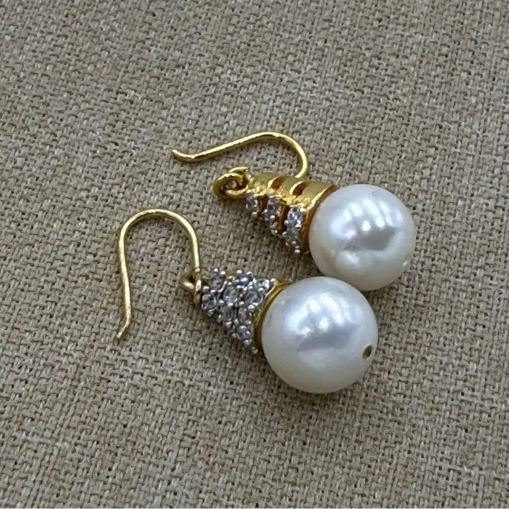 Elegant Gold and faux White Pearl Drop Earrings